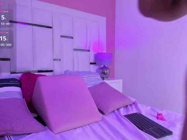 webcam live sex MaryeJackson
