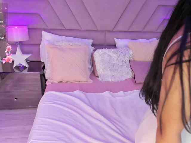 MaryeJackson webcam