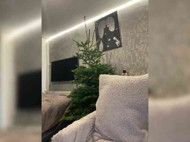 TianaCharmi TianaCharmi