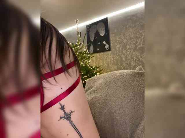 TianaCharmi TianaCharmi