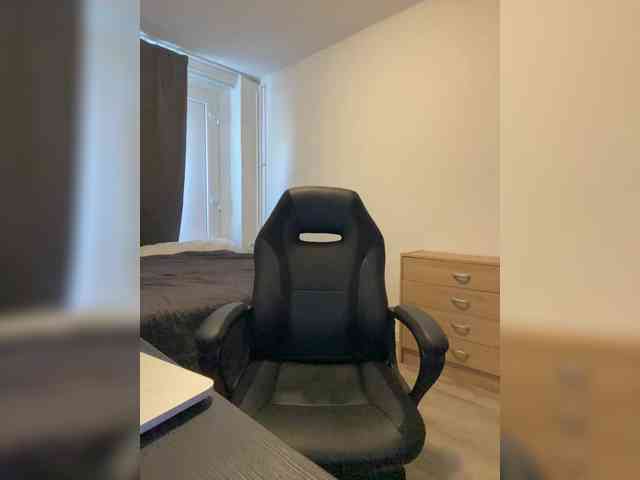 TianaCharmi webcam
