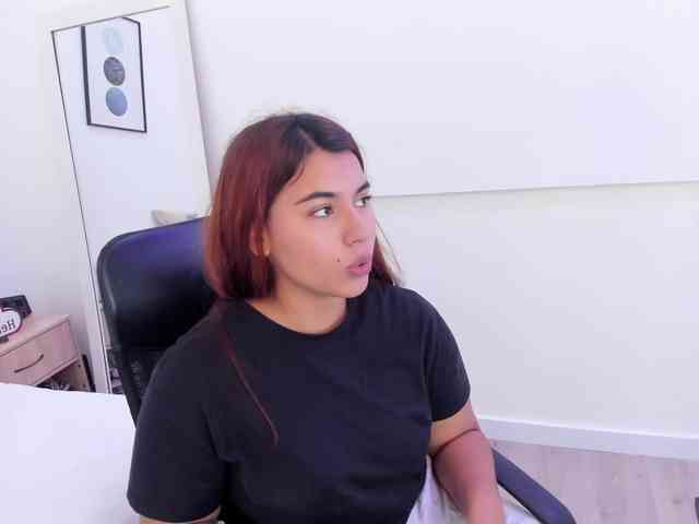 VeronicaSpencer webcam