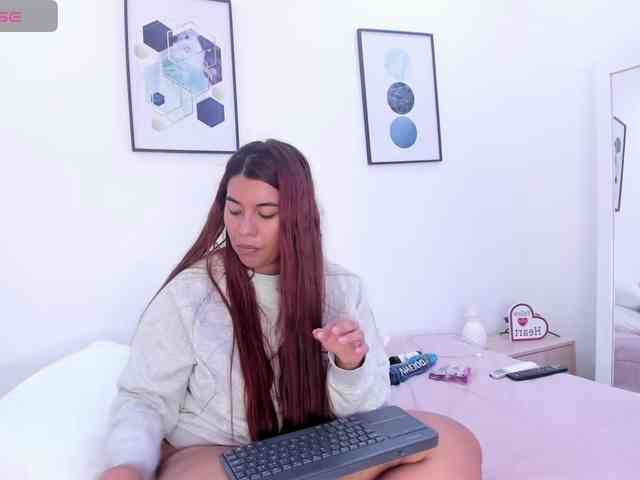 VeronicaSpencer webcam