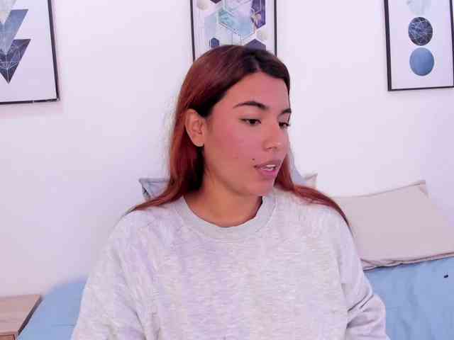 VeronicaSpencer webcam