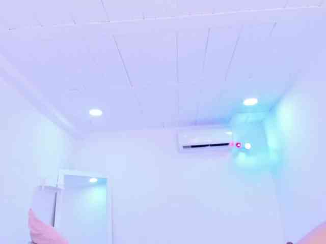 VeronicaSpencer webcam