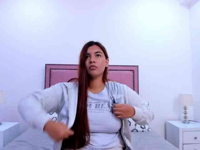 VeronicaSpencer webcam