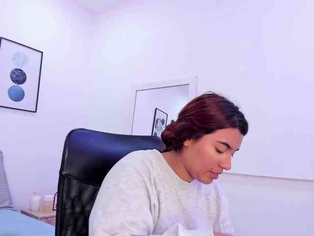 VeronicaSpencer webcam