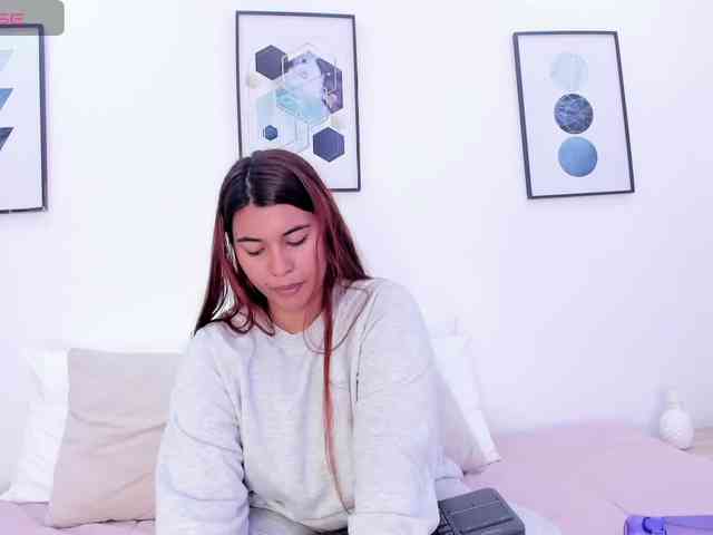VeronicaSpencer webcam