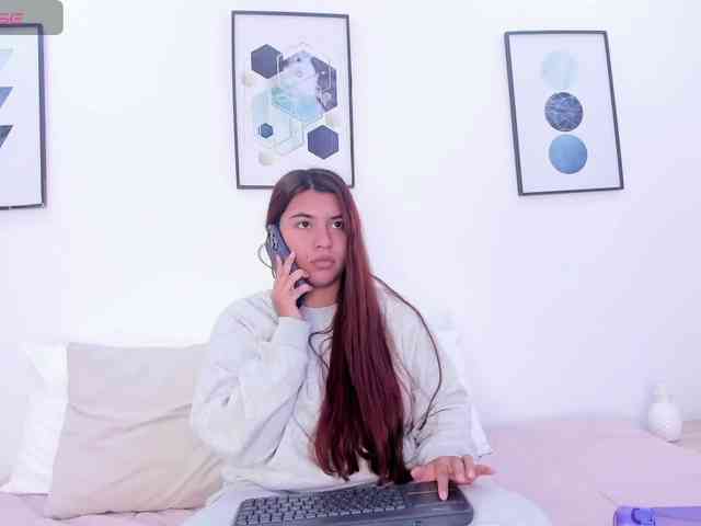 VeronicaSpencer webcam