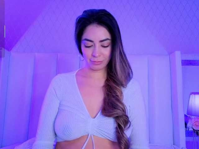 CristalHeart's BongaCams show and profile