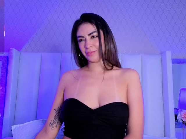 CristalHeart's BongaCams show and profile