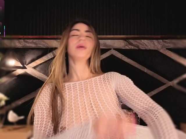 Naked CristalHeart wants you to fuck her body now CristalHeart from BongaCams
