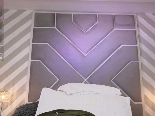 CristalHeart's BongaCams show and profile