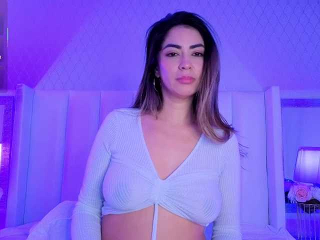 CristalHeart's BongaCams show and profile