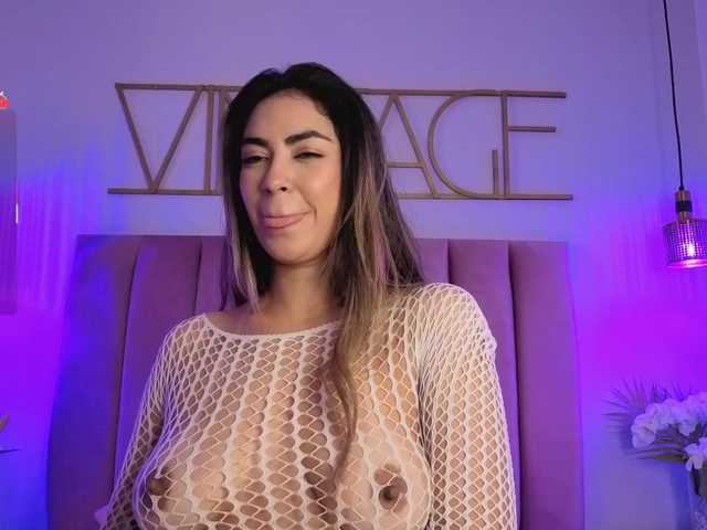 CristalHeart's BongaCams show and profile