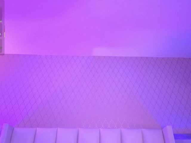 CristalHeart's BongaCams show and profile