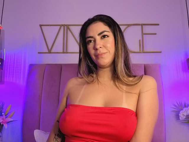 CristalHeart's BongaCams show and profile