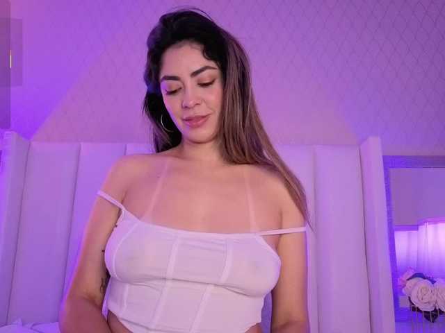 CristalHeart's BongaCams show and profile