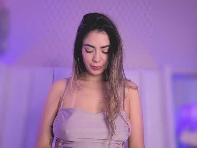 CristalHeart's BongaCams show and profile