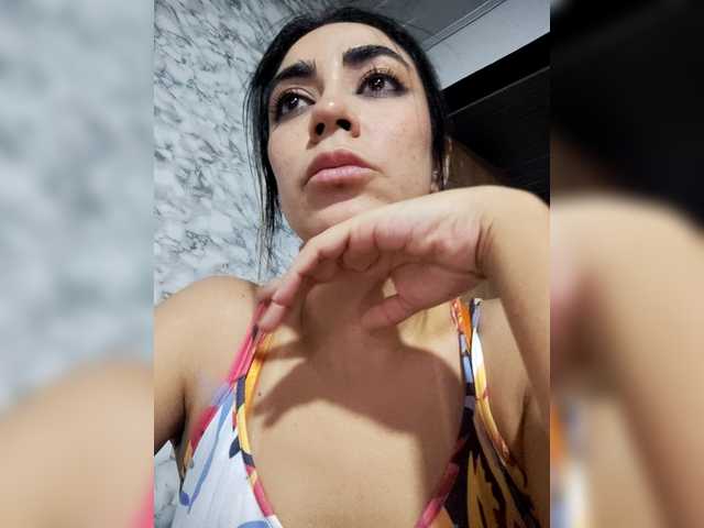 CristalHeart's BongaCams show and profile