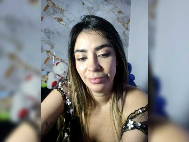 CristalHeart's BongaCams show and profile