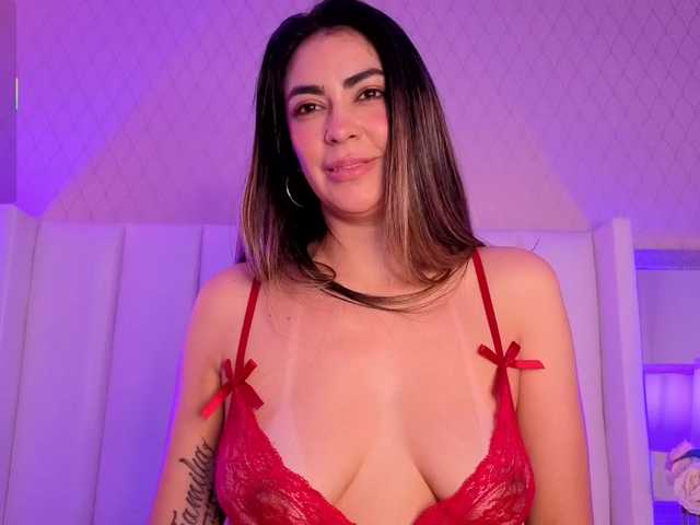 CristalHeart's BongaCams show and profile