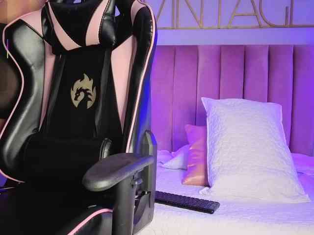 CristalHeart Live Webcam on BongaCams