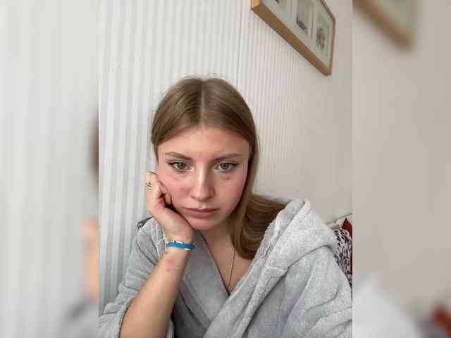 MarinaLuxy webcam