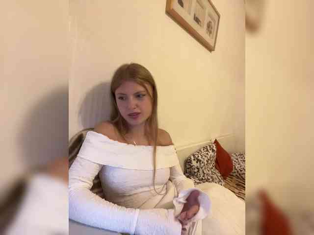 MarinaLuxy webcam