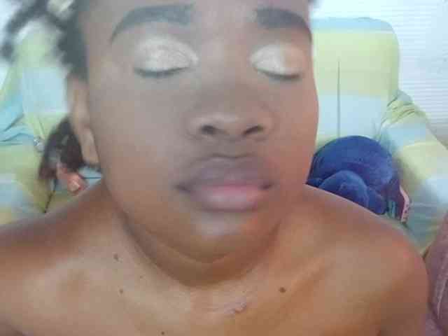 Chanellmontes121 webcam
