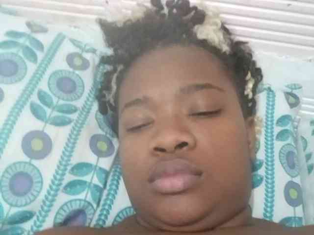 Chanellmontes121 webcam
