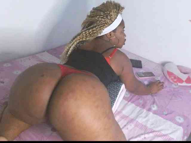 Chanellmontes121 webcam