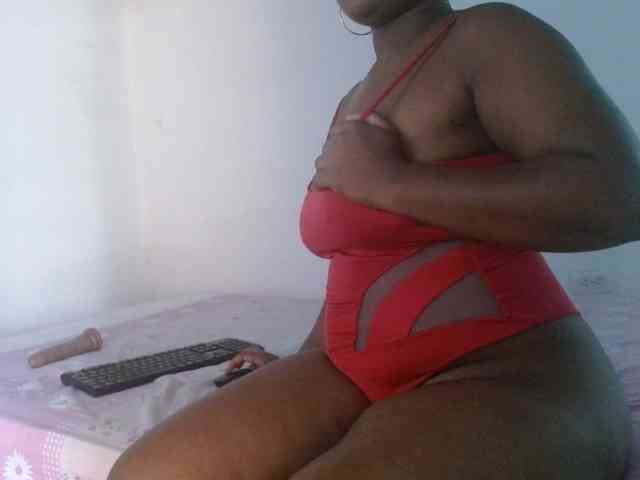 Chanellmontes121 webcam