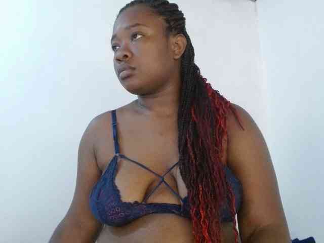 Chanellmontes121 webcam