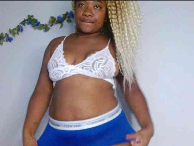 Chanellmontes121 webcam