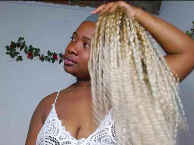 Chanellmontes121 webcam