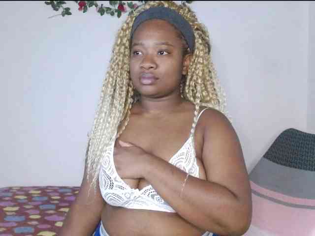 Chanellmontes121 webcam