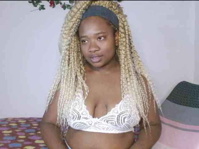 Chanellmontes121 webcam