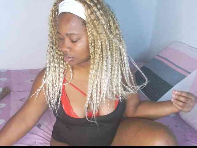 Chanellmontes121 webcam