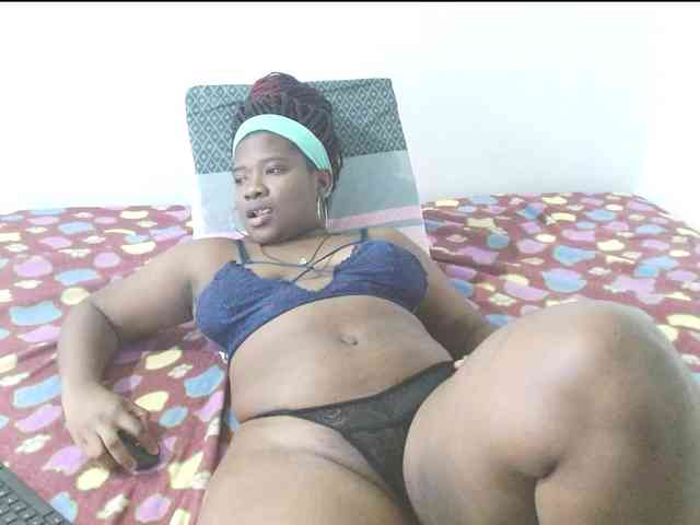 Chanellmontes121 webcam