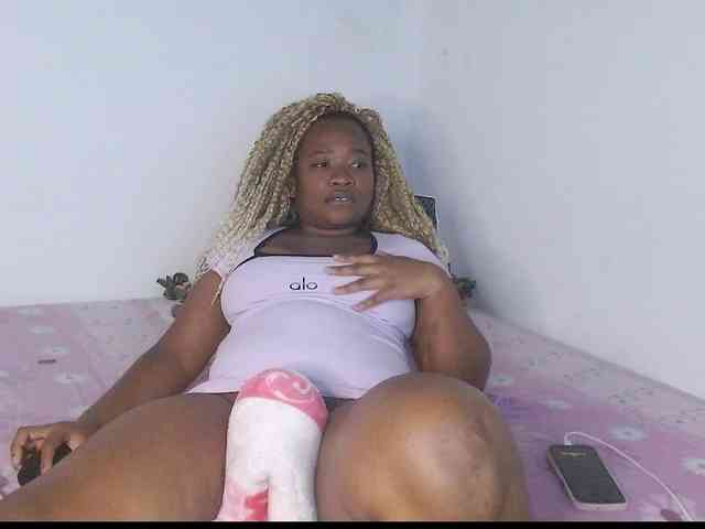 Chanellmontes121 webcam