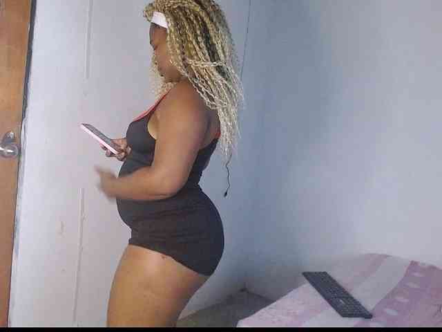 Chanellmontes121 webcam