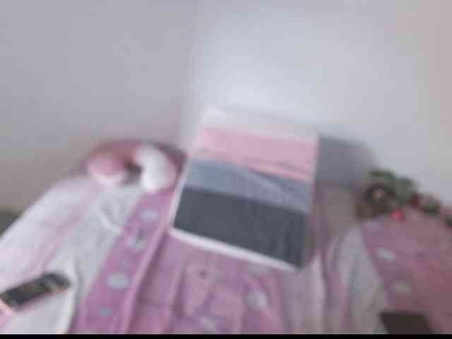 Chanellmontes121 webcam