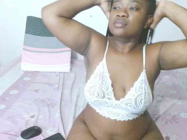 Chanellmontes121 webcam