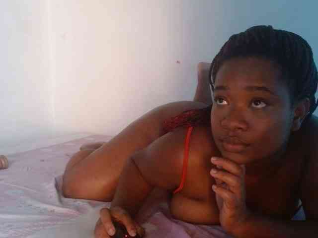 Chanellmontes121 webcam