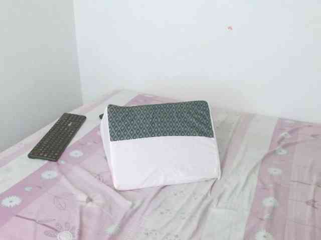 Chanellmontes121 webcam