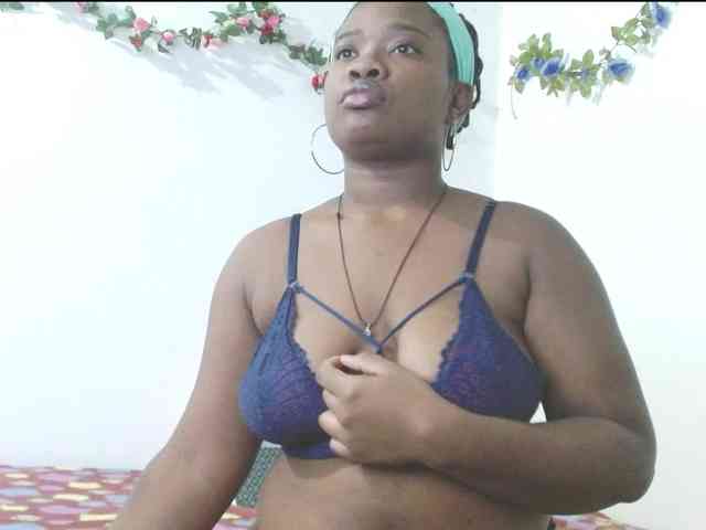 Chanellmontes121 webcam