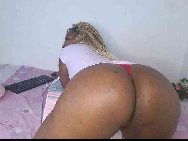 Chanellmontes121 webcam