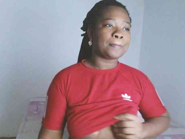 Chanellmontes121 webcam