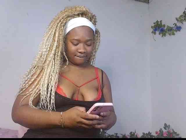 Chanellmontes121 webcam